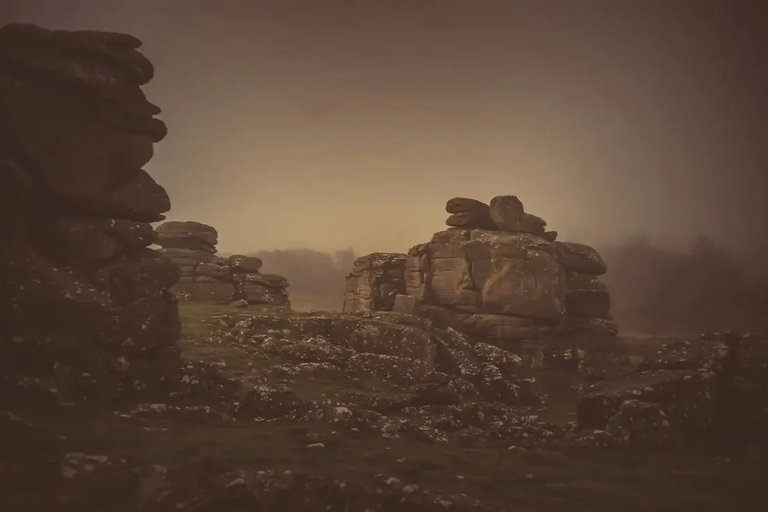 Hound tor - misty
