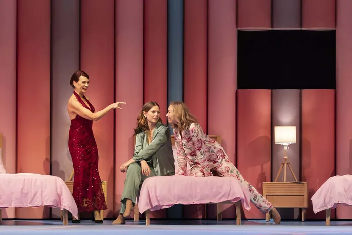 The Royal Opera COSÌ FAN TUTTE