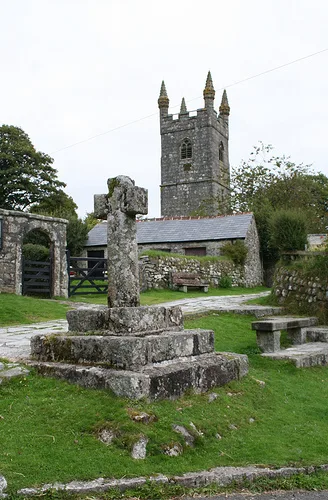 Sheepstor Cross