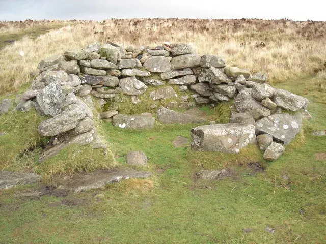 Beehive Hut (Remains)