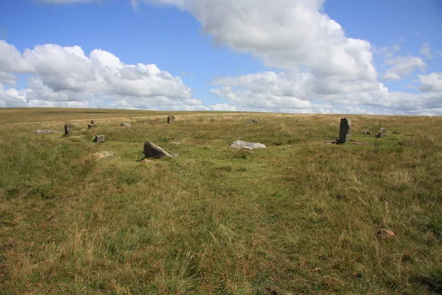 Round cairn near Langstone Moor stone circle