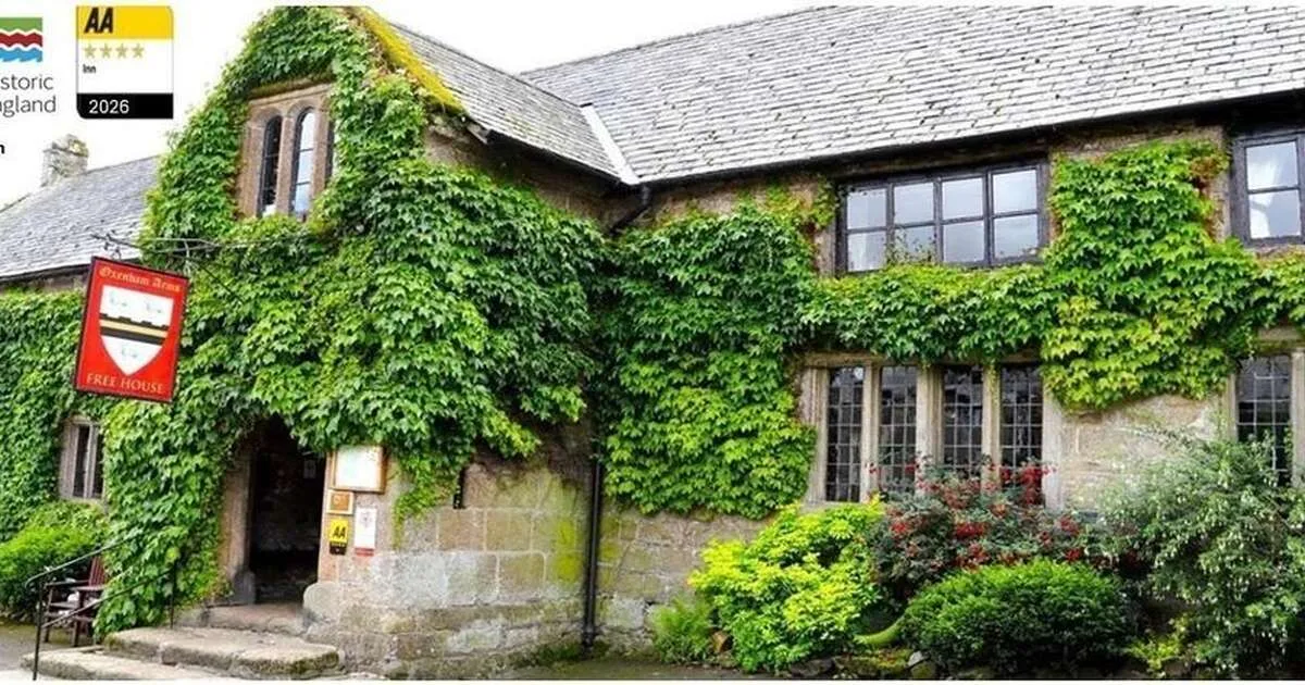 The Oxenham Arms Hotel