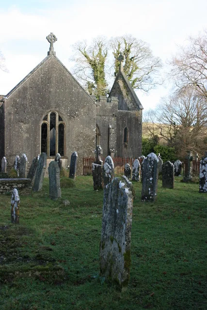 Cabell Chest Tomb near Church of Holy Trinity