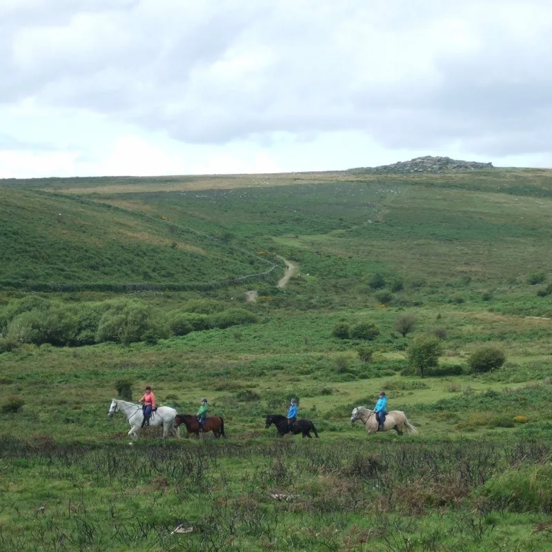 Shilstone Rocks Riding Centre
