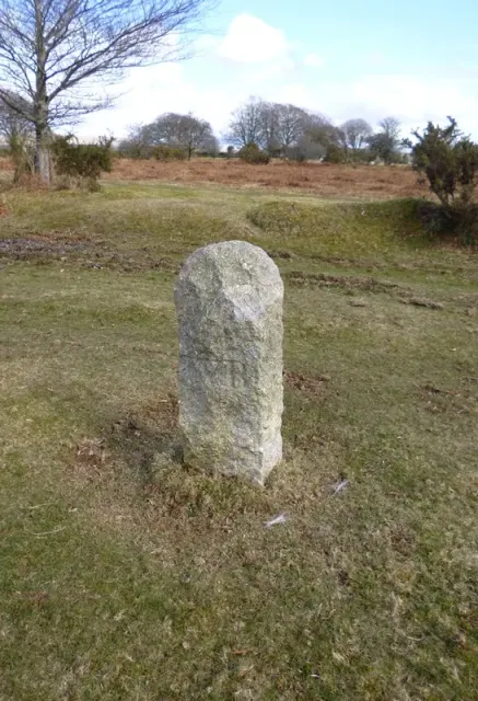Boundary Stone, Ngr 516 711
