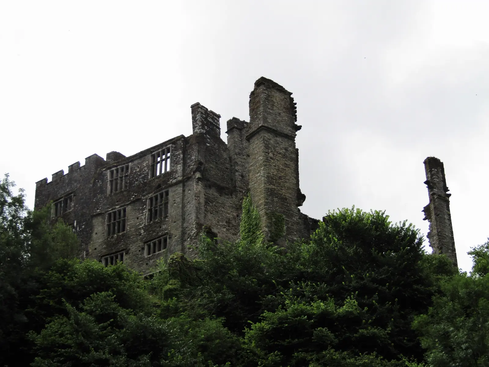 Berry Pomeroy Castle