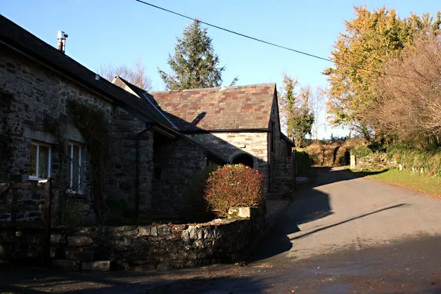 Welltown Cross No. 1 (shaft on the lane)